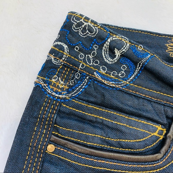 Desigual, Embroidered Jeans, Size 26 - Picture 4 of 16